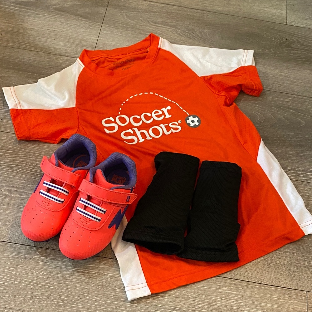 Soccer Shots Girls Bundle Stride Rite Cleats Sz 9 Pink Black Shin Guard T Shirt